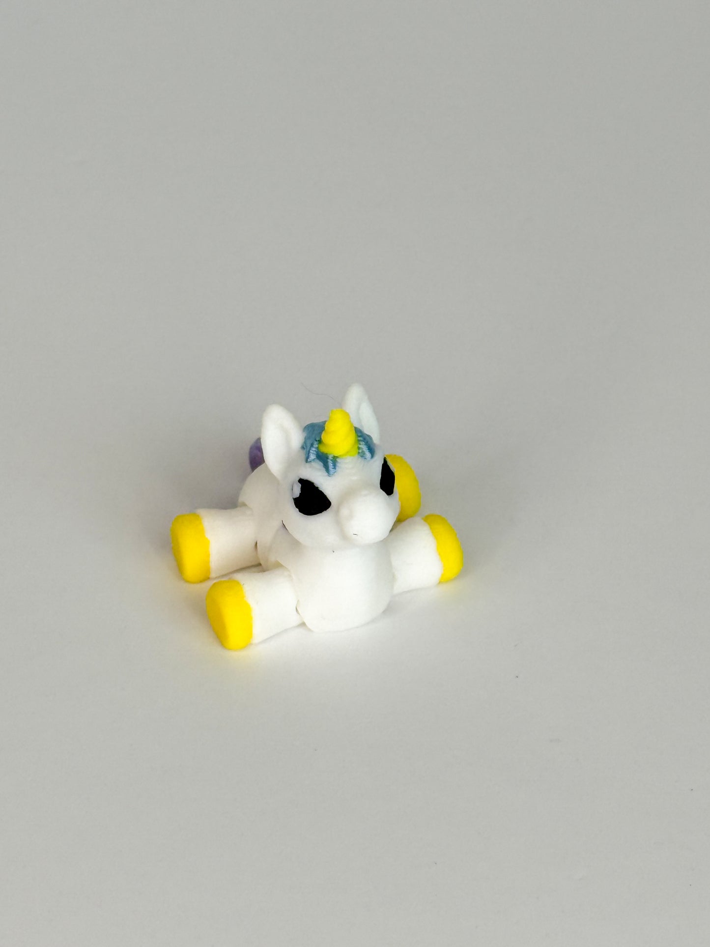 Fantasy Dragon Egg with 5 Hatchlings – Random Color Egg with Dragon, Unicorn, Purrmaid, Hippogriff, and Loch Ness – 3D Printed Collectible Creatures