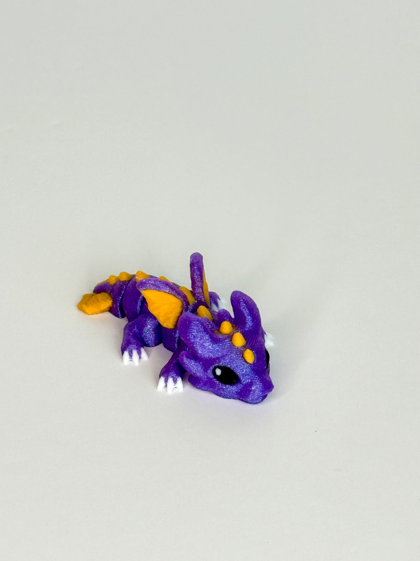Fantasy Dragon Egg with 5 Hatchlings – Random Color Egg with Dragon, Unicorn, Purrmaid, Hippogriff, and Loch Ness – 3D Printed Collectible Creatures