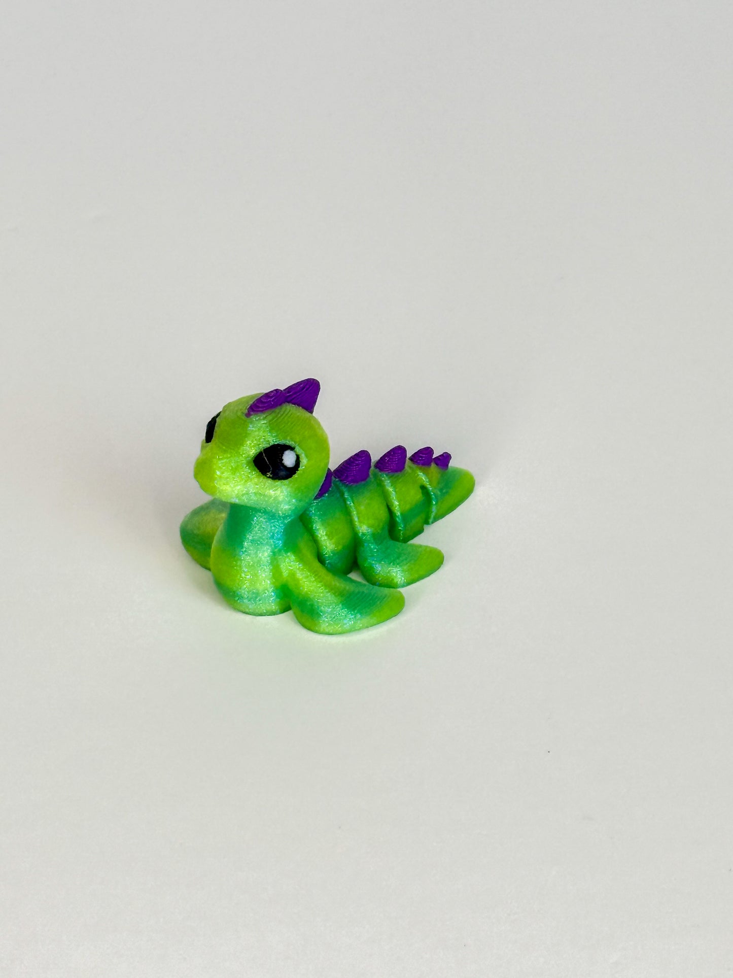 Fantasy Dragon Egg with 5 Hatchlings – Random Color Egg with Dragon, Unicorn, Purrmaid, Hippogriff, and Loch Ness – 3D Printed Collectible Creatures